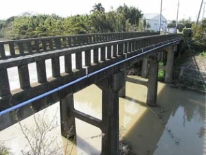 館山大橋　橋長97.7m　1960年完成　　　　　　　府中橋　橋長36.2m　1938年完成