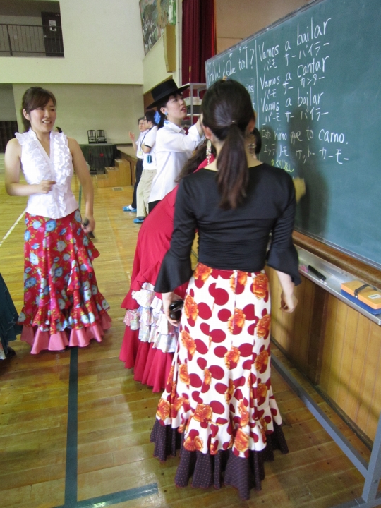 今日も授業の準備~♪ ルンルーン♪