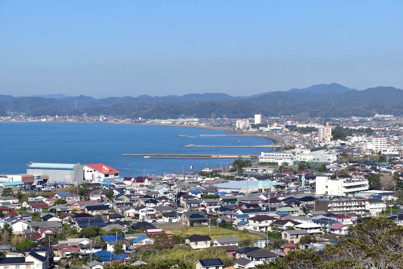 城山公園の紅葉 館山市役所