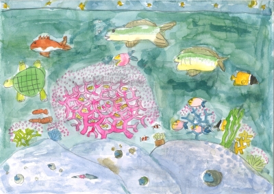 西岬小学校 2年 山口かうり「たくさんのサンゴと魚の夜の海」