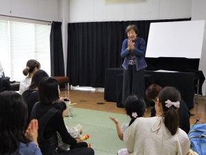 幼児向けおはなし会