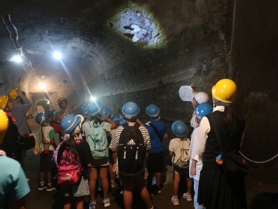 赤山地下壕跡見学